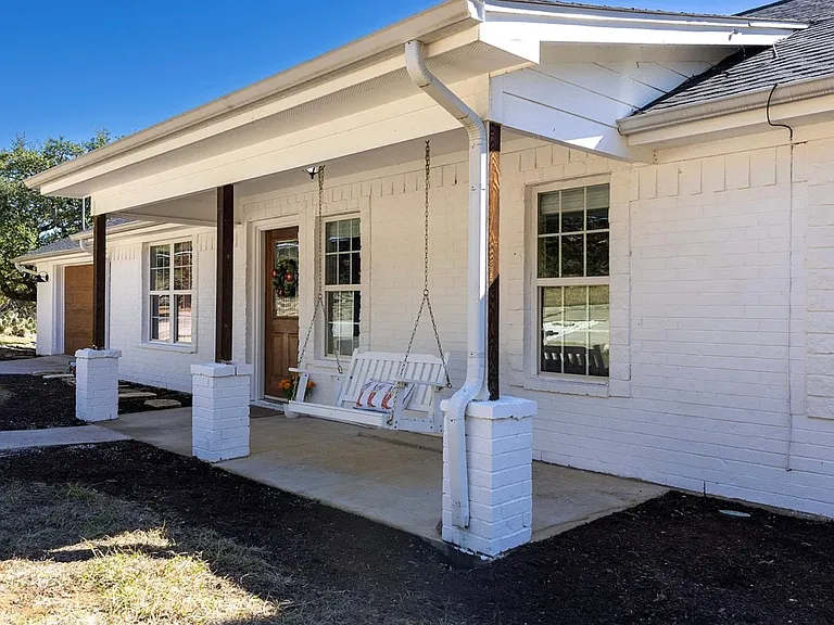1011 Santa Fe Trl — Photo 2