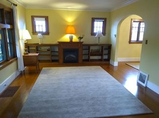 522 Kent Hills Rd NE, Grand Rapids, MI 49505