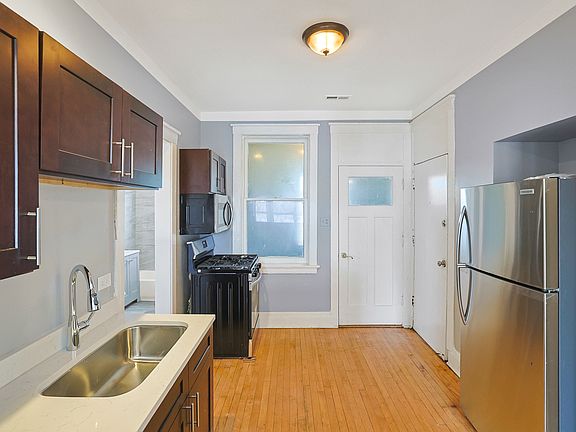3rd image of 7955 S Paulina St #17565672