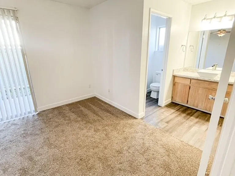 Jackson Park Place — Photo 119