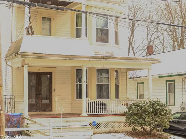 5 Moore Street, Albany, NY 12202