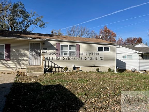 2nd image of 10800 Cambridge Ave