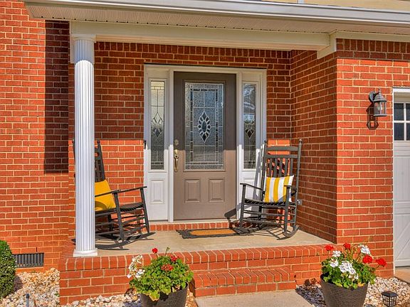 5th image of 5061 Fairfield Court