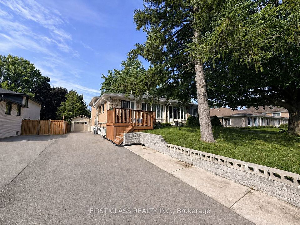 1st image of 1323 Redbank Cres