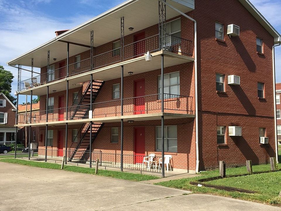 1st image of 724 Themis St APT 6