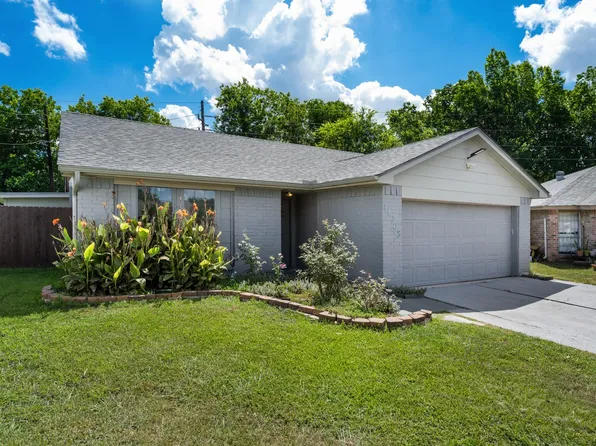 11763 Cliveden Dr, Houston, TX 77066