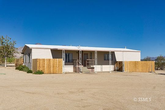 3rd image of 5960 Avenida Del Sol