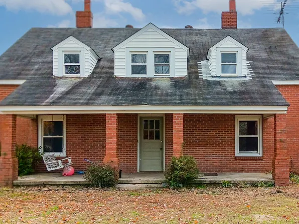 1325 Charlie Carr Rd, Roxboro, NC 27574