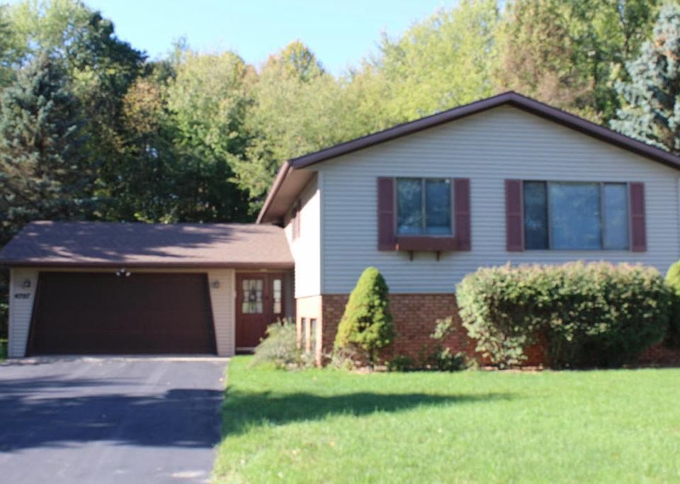 1st image of 4707 Vista Dr