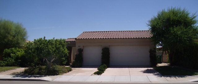 2nd image of 40868 Avenida Solana