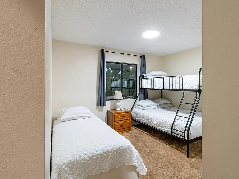 68 Klamm Park Ln — Photo 17