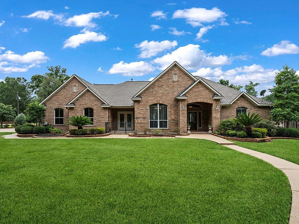 1st image of 19332 Riverwalk Dr
