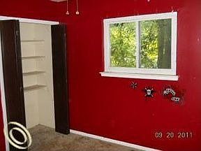 5th image of 22781 Albion Ave