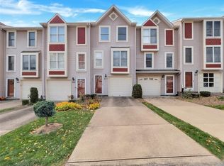 311 Hamlet Ct, Pittsburgh, PA