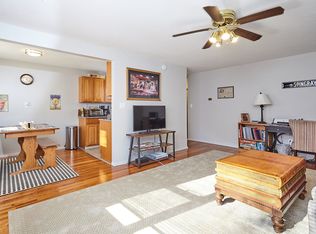 181 Salmon Brook Dr APT A, Glastonbury, CT 06033