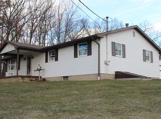 155 Woodcrest Rd, Butler, PA 16002