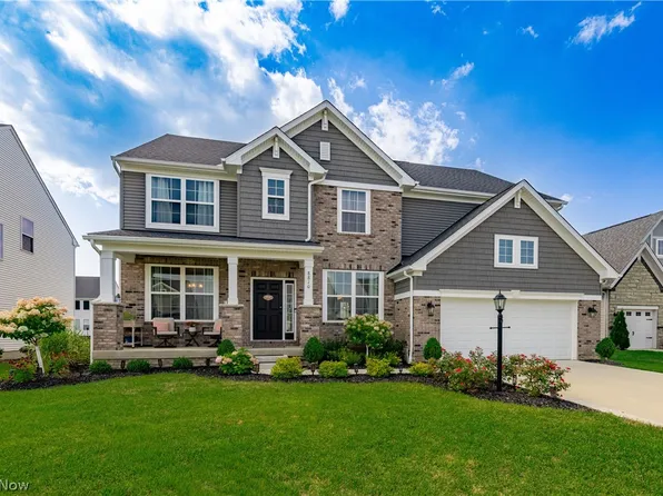 8810 Leatherleaf Dr, Columbia Station, OH 44028