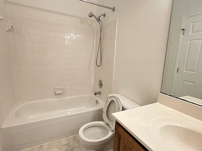 7958 Brightmeadow Ct — Photo 20