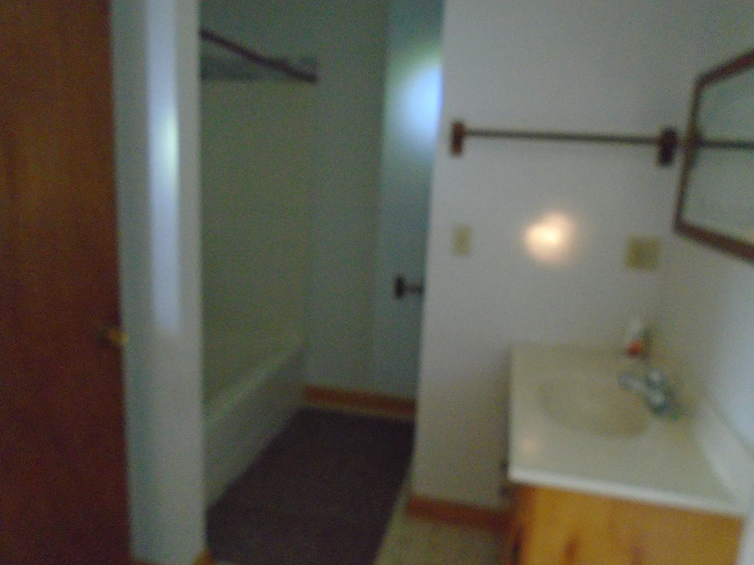 1 bed, $750 — Photo 4