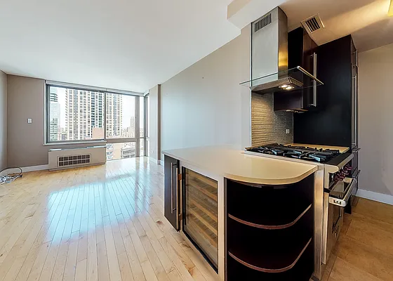 Rented by Bond New York | media 15