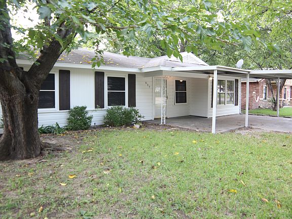2nd image of 617 Camino Dr