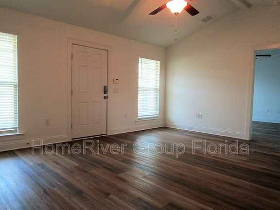 3rd image of 2206 N East St