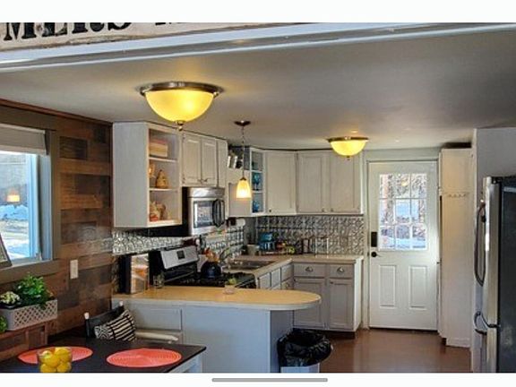 Open kitchen, dining area.