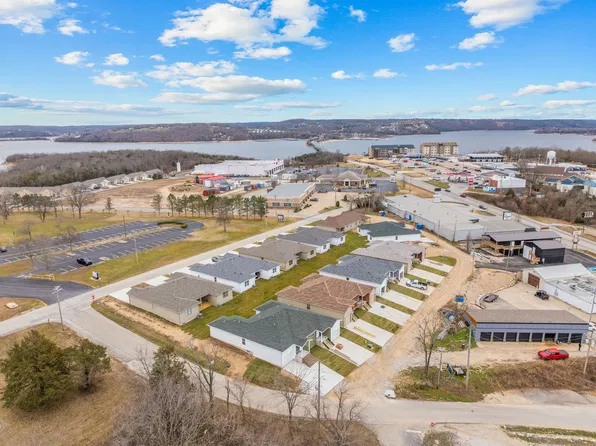 10 Dorothy Ln, Kimberling City, MO