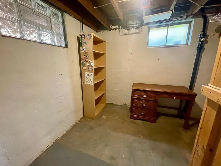 1131 Kraft St — Photo 23