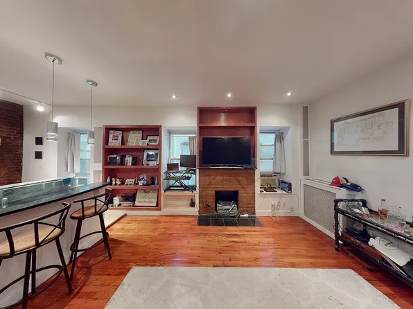 234 E 14th St APT 2D, New York, NY 10003