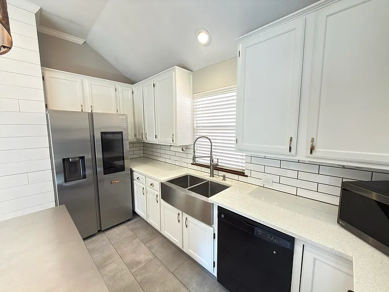 12100 Biloxi Dr — Photo 8