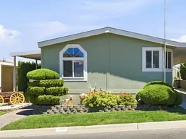 40701 Rancho Vista Blvd Space 199, Palmdale, CA 93551