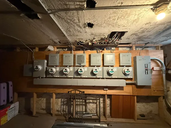 70-29 65th Place image 7 of 10