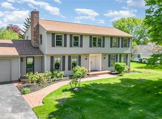 106 Stuyvesant Rd, Pittsford, NY 14534
