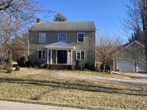 3123 Main St, Stamping Ground, KY 40379