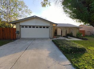 7206 Spring Drops St, San Antonio, TX 78249