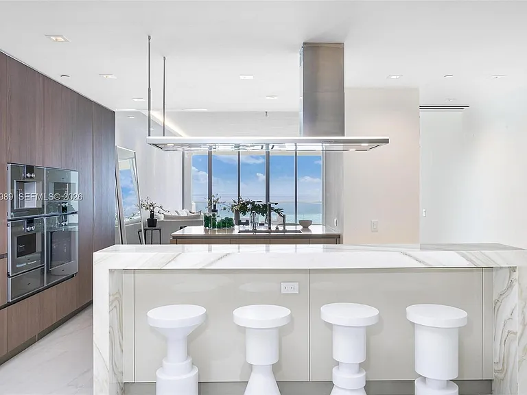 18501 Collins Ave #2003 — Photo 2