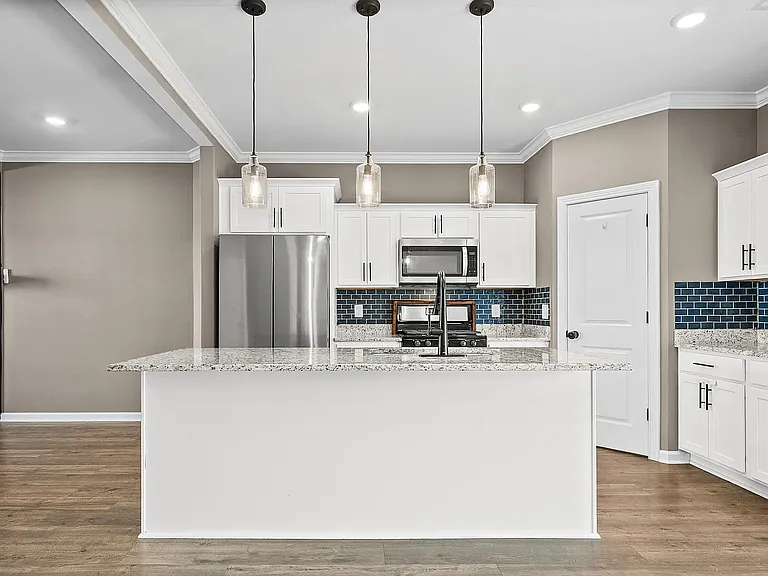 1483 Kingbird Dr — Photo 8
