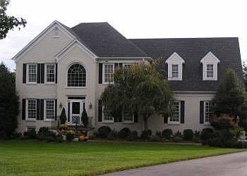 1st image of 105 Meredith Pl
