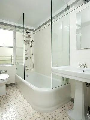 Rented by Sotheby's International Realty | media 43