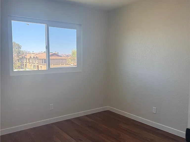 511 Tabony Ave — Photo 8