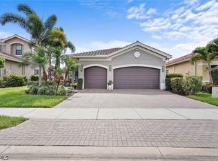 11689 Kati Falls Ln, Fort Myers, FL 33913