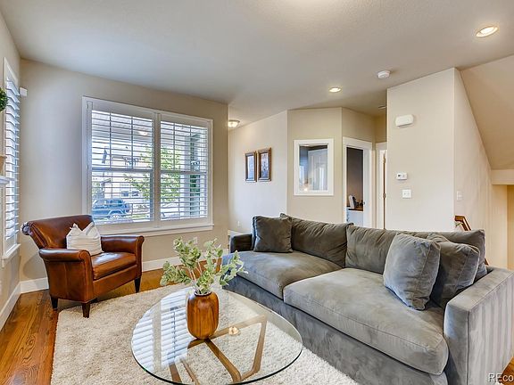 3rd image of 2191 Willow Ct