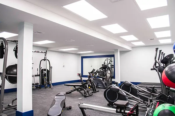 Rented by City Vista Inc | media 33