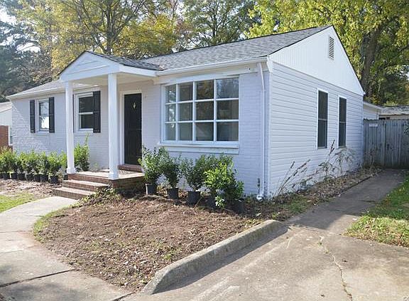 2nd image of 7412 Montrose Ave