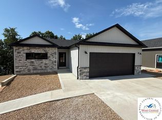 27474 Runway Cir, Lincoln, MO 65338