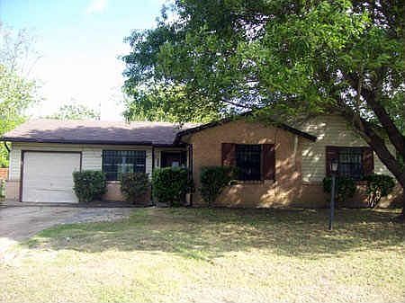 1st image of 417 Glencairn Dr