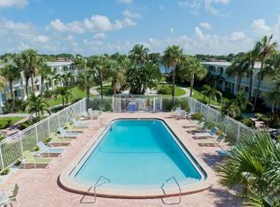 1529 Eden Isle Blvd NE APT 151, Saint Petersburg, FL 33704