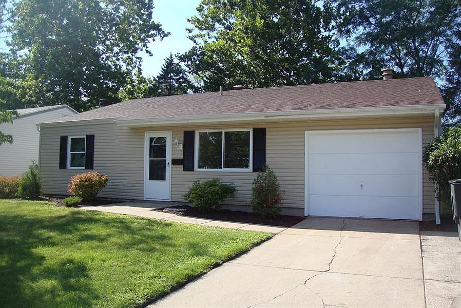 1st image of 1716 Renfrew Dr