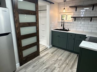 8990 New Haven Rd #E, Harrison, OH 45030